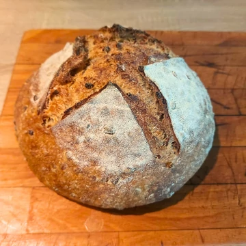 Kovászban érlelt tönkölymagos kenyér 1 kg