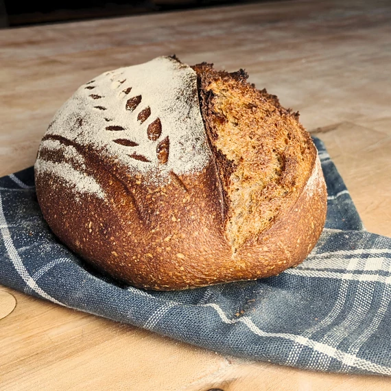Rozsos, kovászos kenyér 1 kg